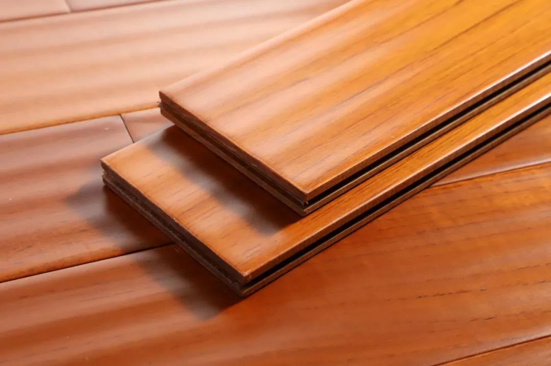 木地板為什么會出現(xiàn)縫隙？如何避免又如何解決？