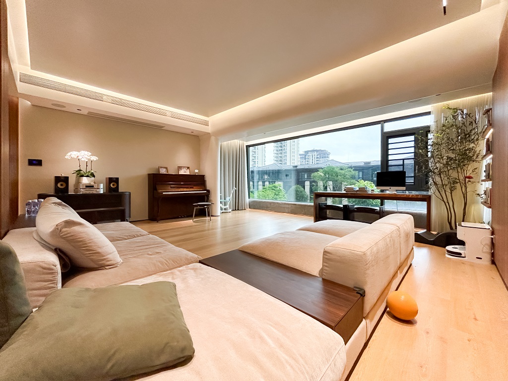 南寧新房裝修-現(xiàn)代簡約-客廳 南寧新房裝修-現(xiàn)代簡約-客廳