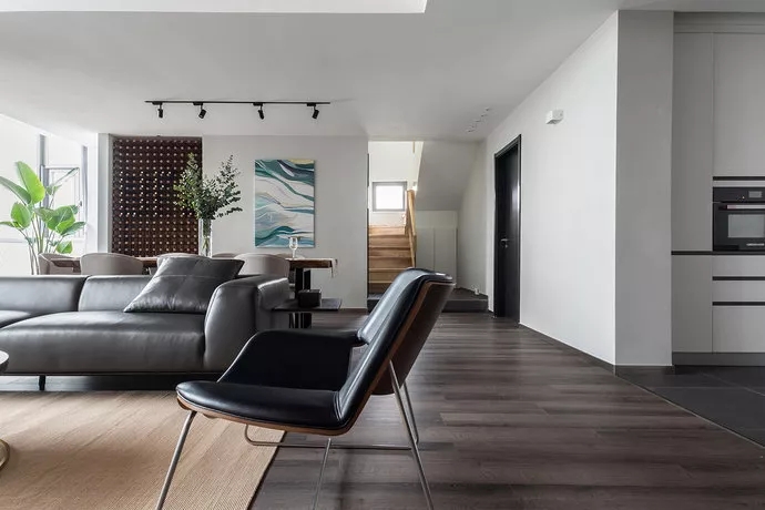 踢腳線要這么裝才好看！