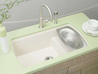 廚房水槽的材質該怎么選，看完這篇就知道了