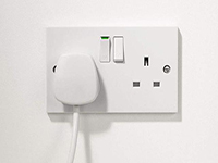 裝修百科：室內(nèi)電源插座距離地面多高比較合適呢？